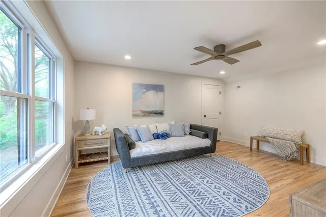 $1,199,995 | 10314 Sagamore Lane, Leawood, KS 66206