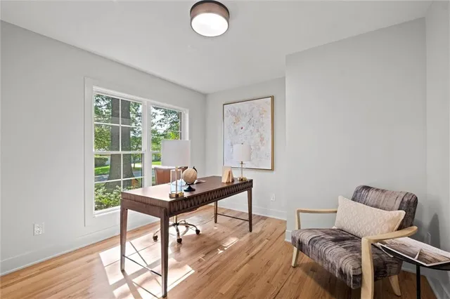 $1,199,995 | 10314 Sagamore Lane, Leawood, KS 66206