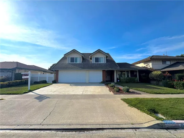 $1,598,000 | 15781 Clarendon Street, Westminster, CA 92683