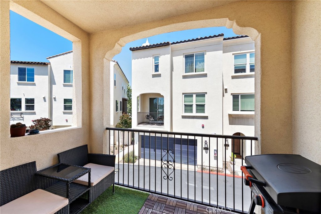 339 Ford Road Costa Mesa, CA 92627 - Photo 10 of 24