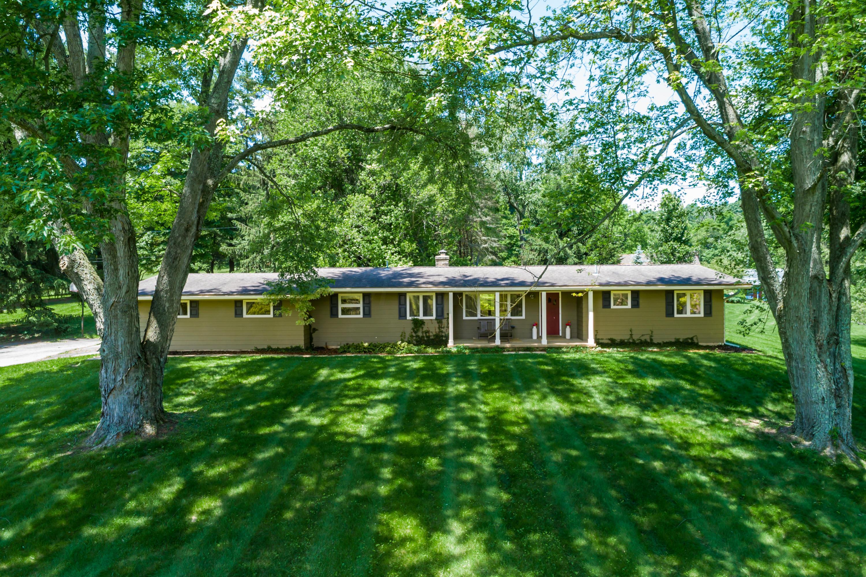 3199 Sharon Valley Road Northeast Newark, OH 43055 - Photo 1 of 23