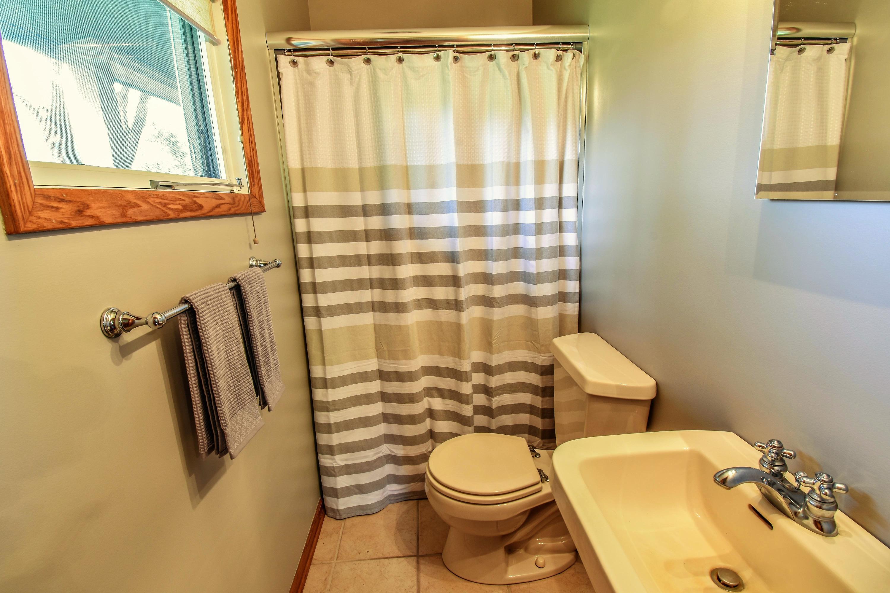 3199 Sharon Valley Road Northeast Newark, OH 43055 - Photo 12 of 23