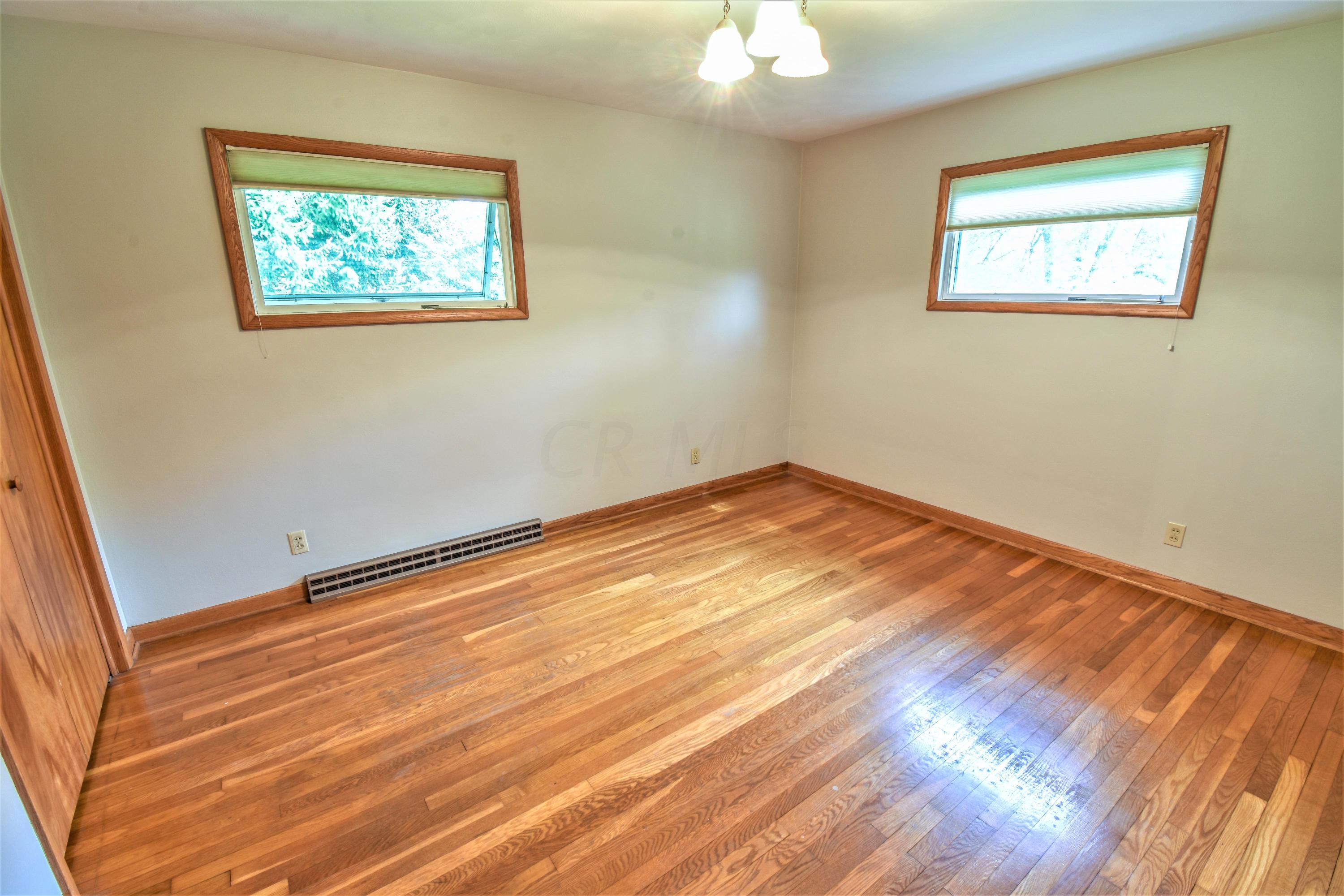 3199 Sharon Valley Road Northeast Newark, OH 43055 - Photo 13 of 23