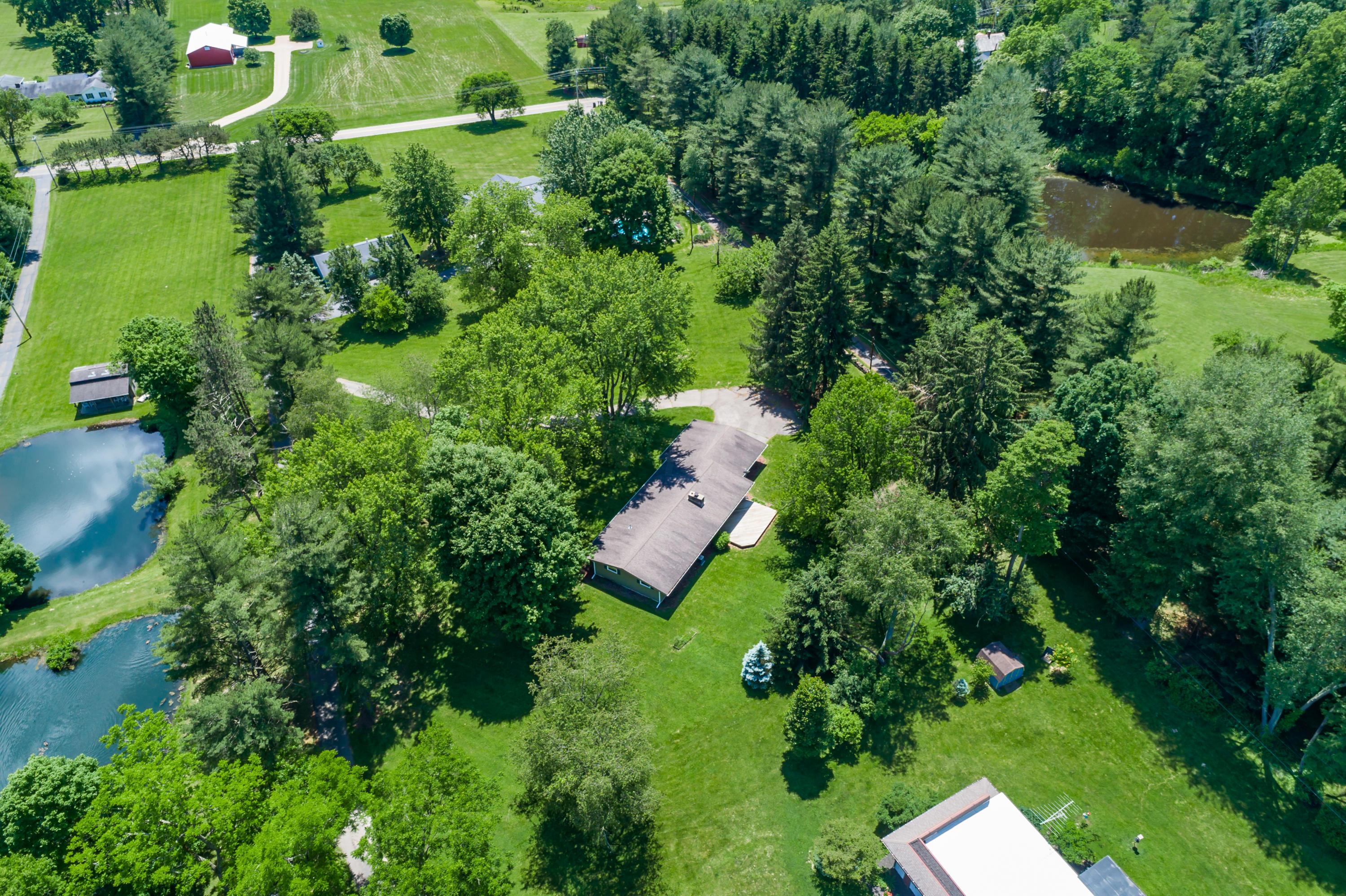 3199 Sharon Valley Road Northeast Newark, OH 43055 - Photo 3 of 23