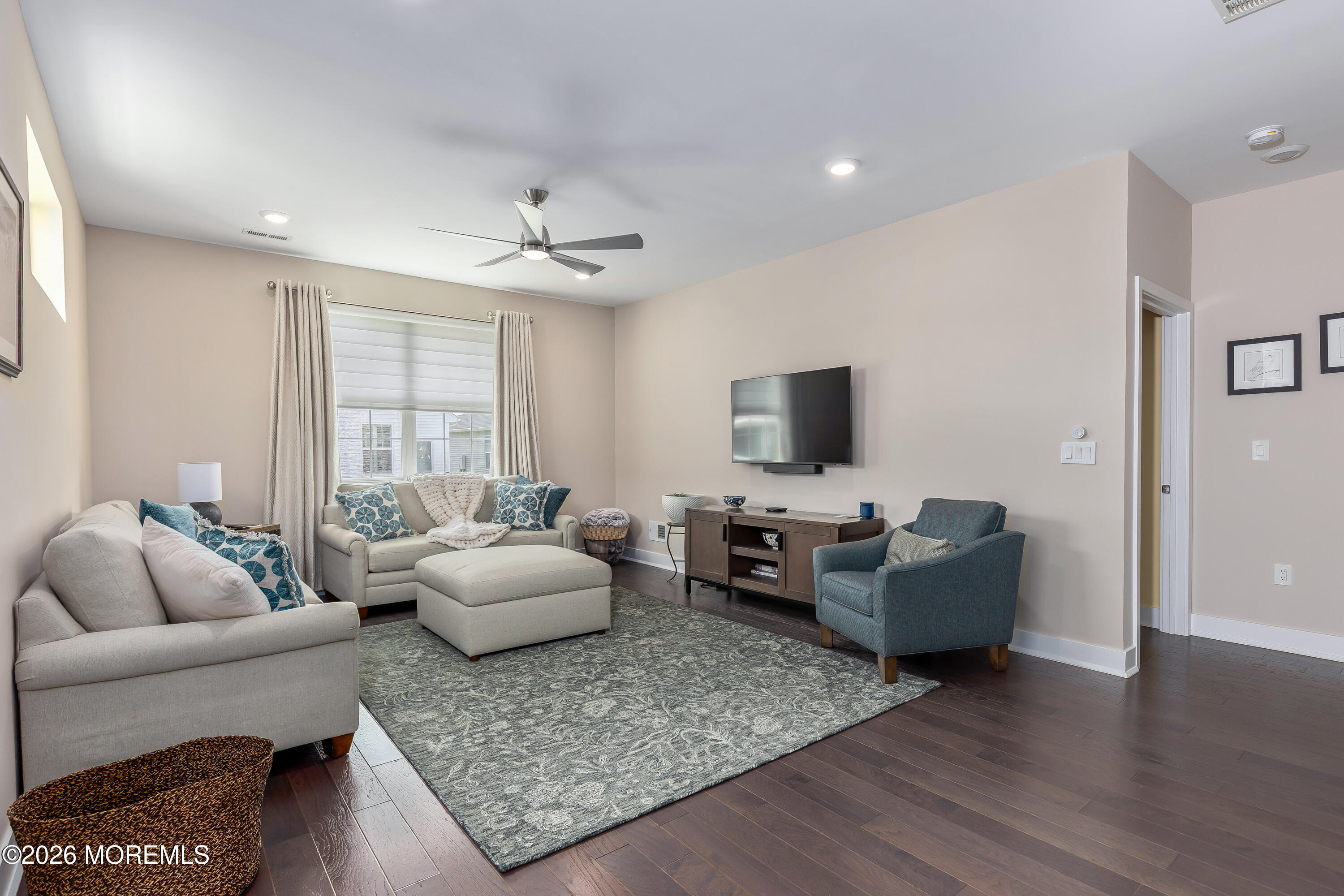 9 Emerald Road New Egypt, NJ 08533 - Photo 17 of 43 Family Room
