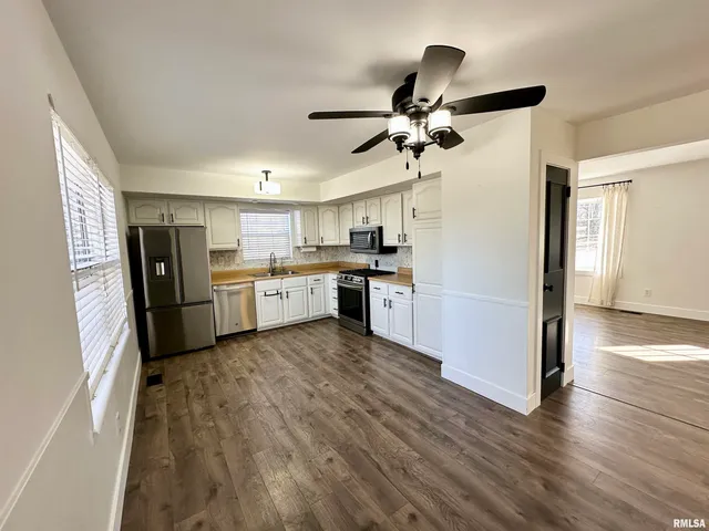 $169,000 | 2004 Plum Street, Jacksonville, IL 62650