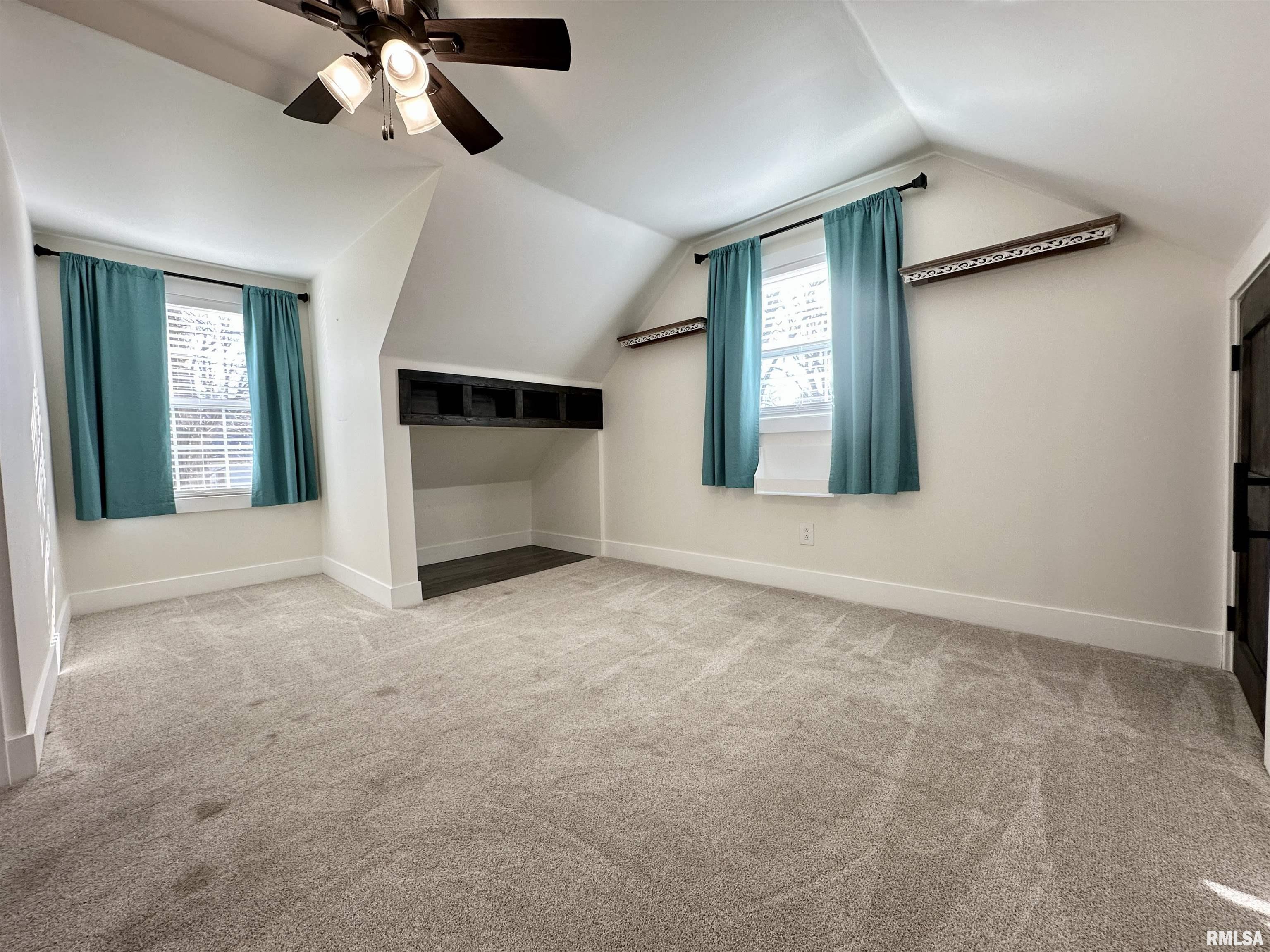 2004 Plum Street Jacksonville, IL 62650 - Photo 28 of 42