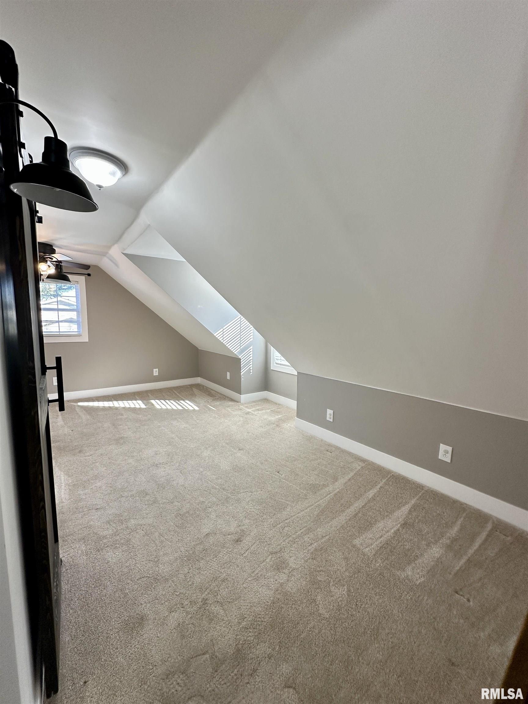 2004 Plum Street Jacksonville, IL 62650 - Photo 31 of 42