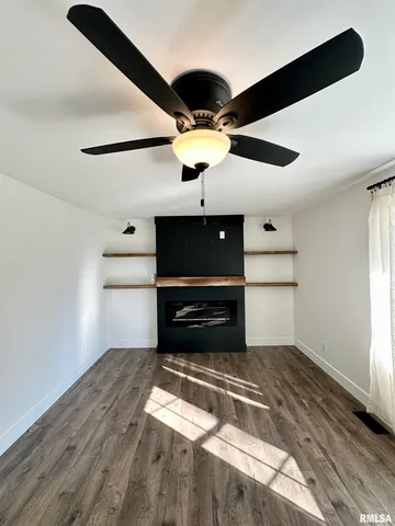 $169,000 | 2004 Plum Street, Jacksonville, IL 62650