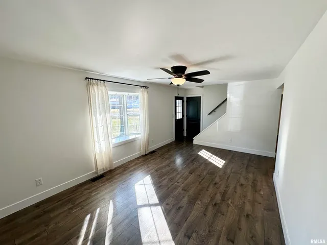 $169,000 | 2004 Plum Street, Jacksonville, IL 62650