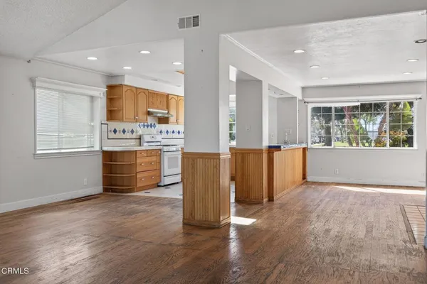 $730,000 | 901 Indigo Place, Oxnard, CA 93036
