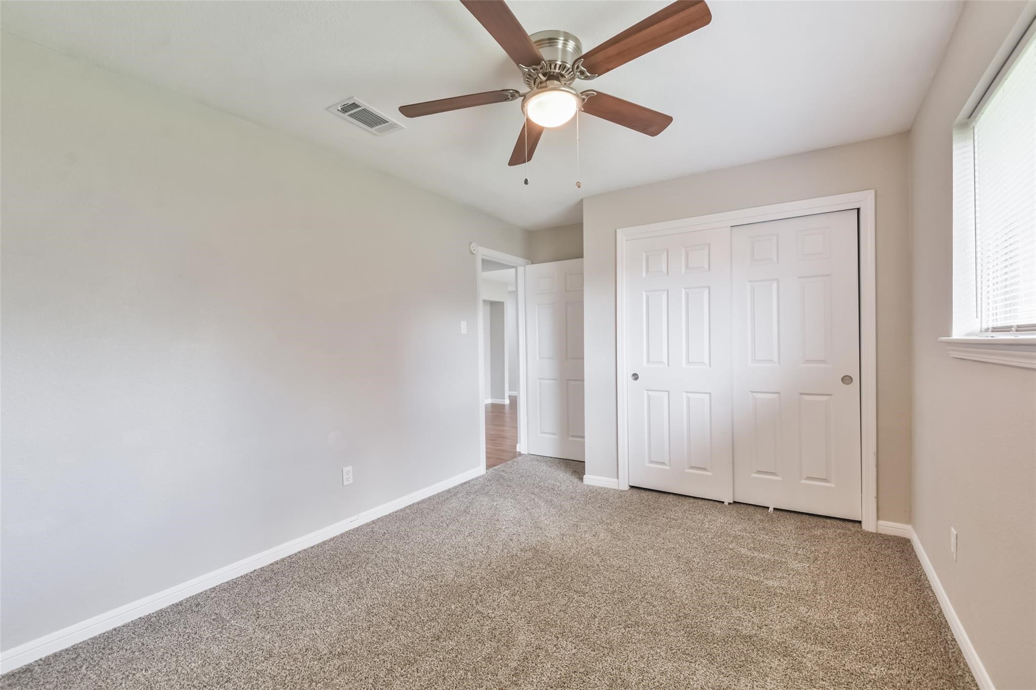 23102 Wintergate Drive Spring, TX 77373 - Photo 15 of 19 Bed 3- Lots of natural light!