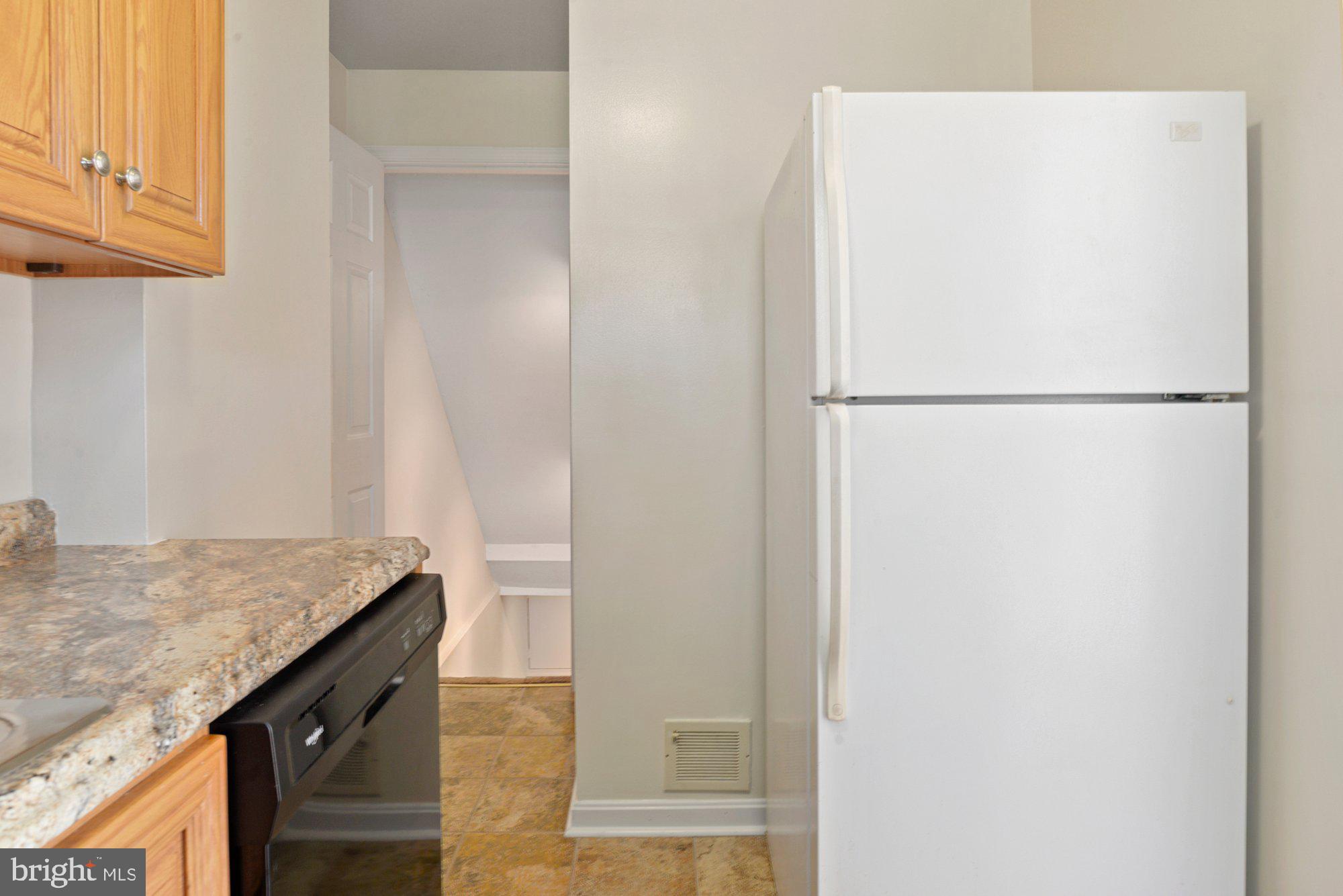 7206 Annapolis Road Hyattsville, MD 20784 - Photo 12 of 25 Gallery Image 12