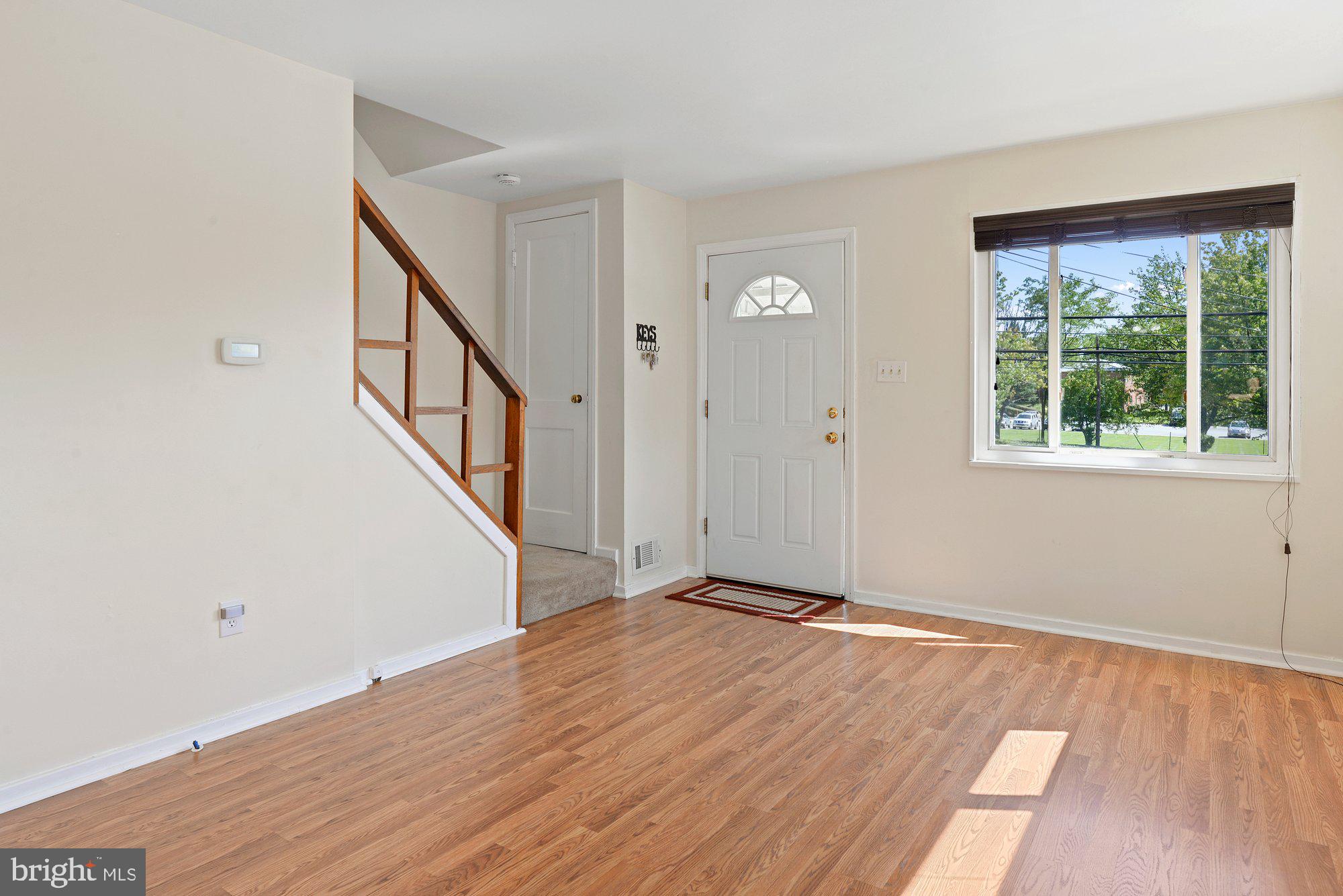 7206 Annapolis Road Hyattsville, MD 20784 - Photo 3 of 25 Gallery Image 3