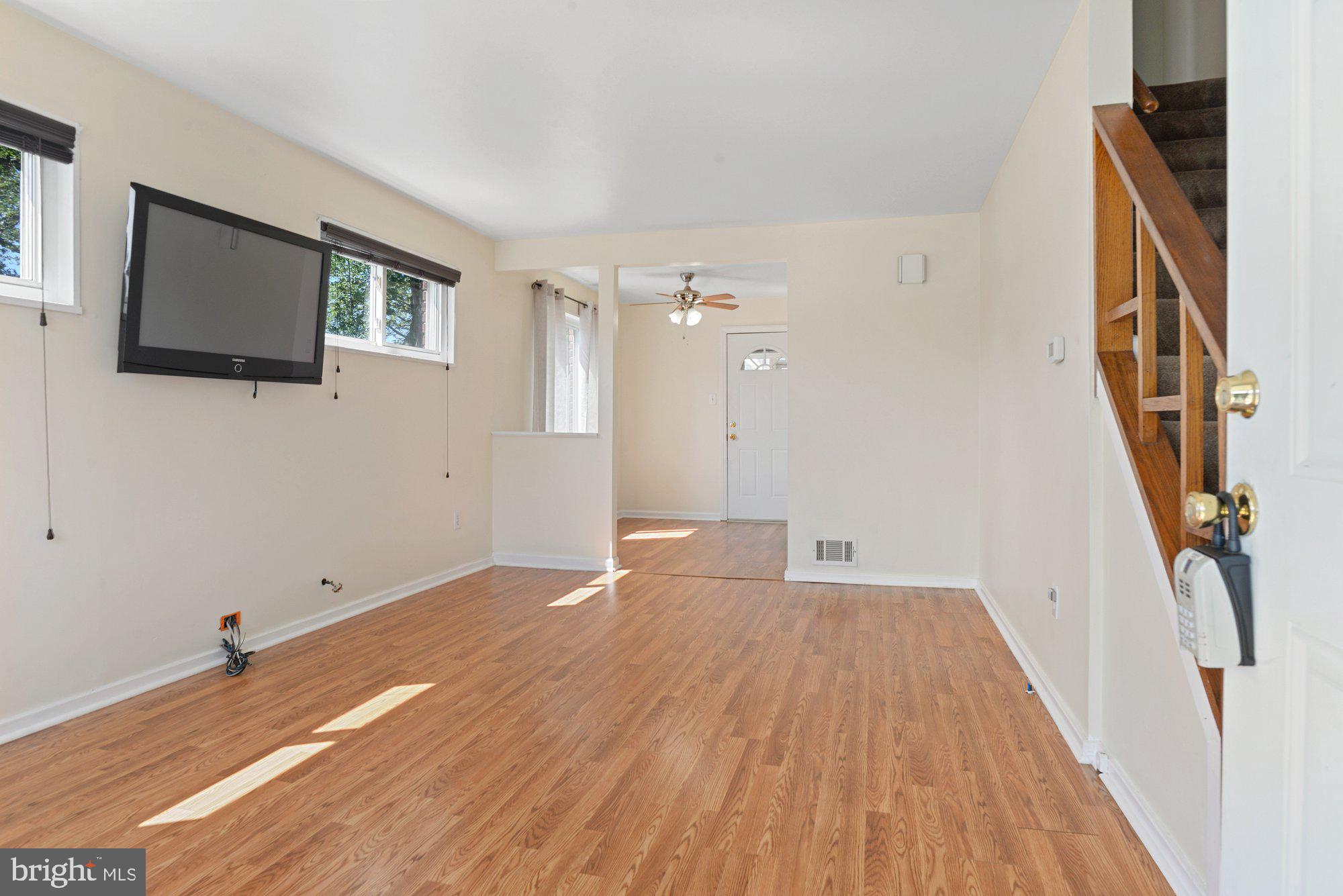 7206 Annapolis Road Hyattsville, MD 20784 - Photo 5 of 25 Gallery Image 5