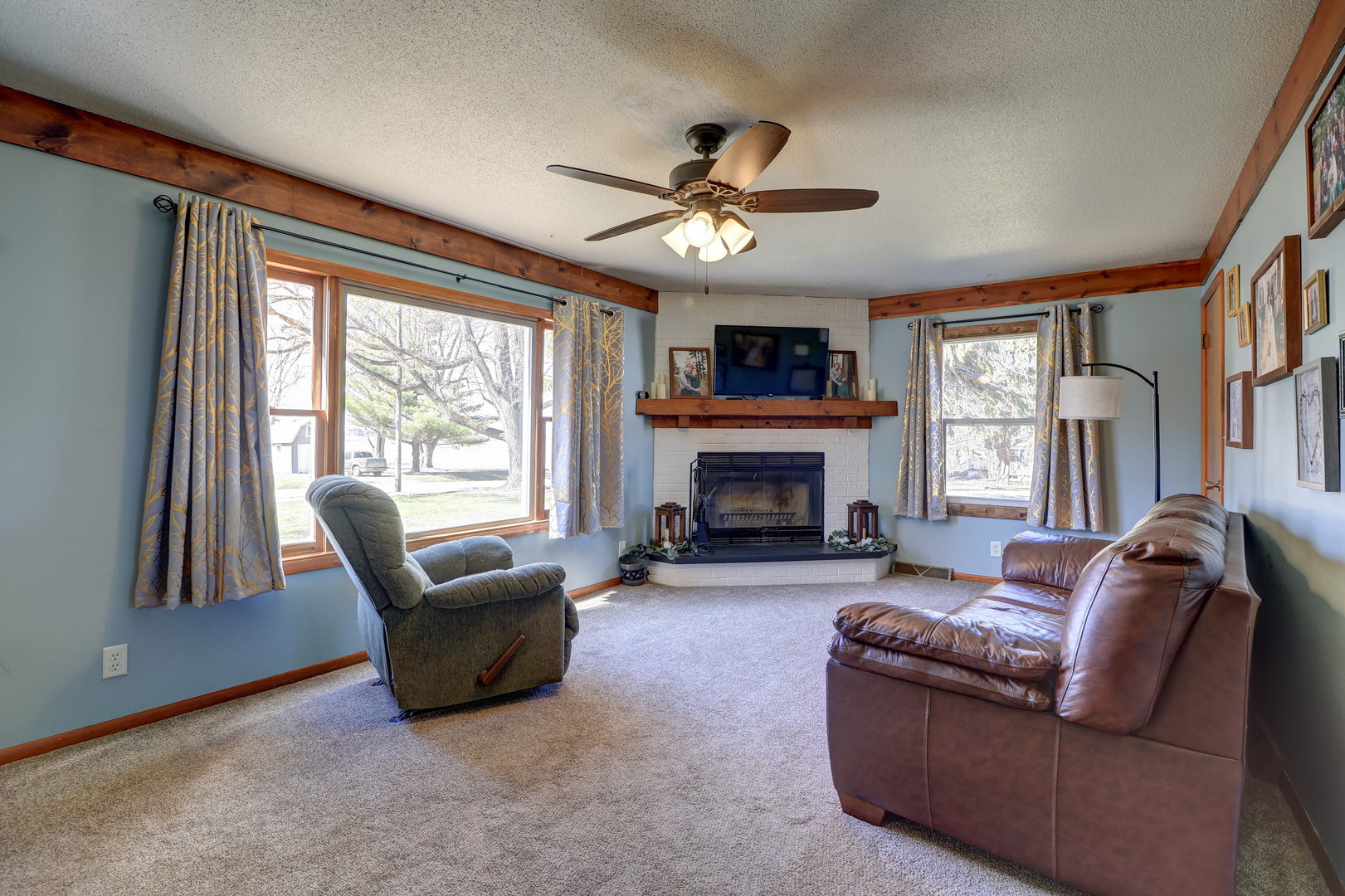 404 North Main Coleta, IL 61081 - Photo 3 of 30