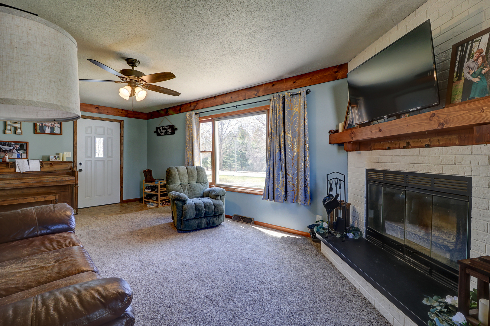 404 North Main Coleta, IL 61081 - Photo 4 of 30