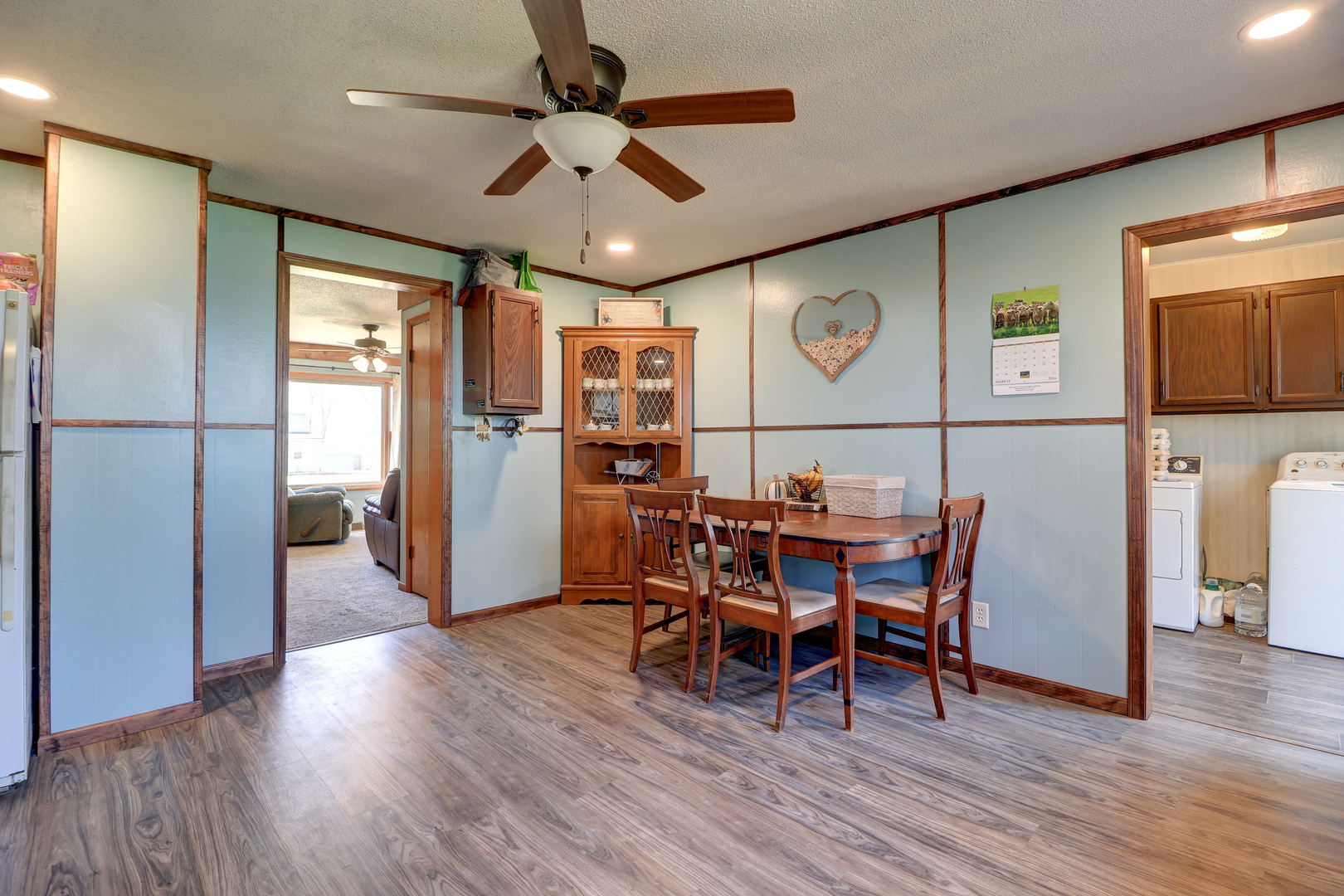 404 North Main Coleta, IL 61081 - Photo 8 of 30