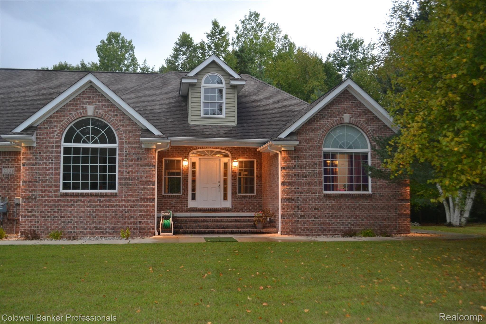 2321 King Road Lapeer, MI 48446 - Photo 2 of 59 DSC_0496.JPG