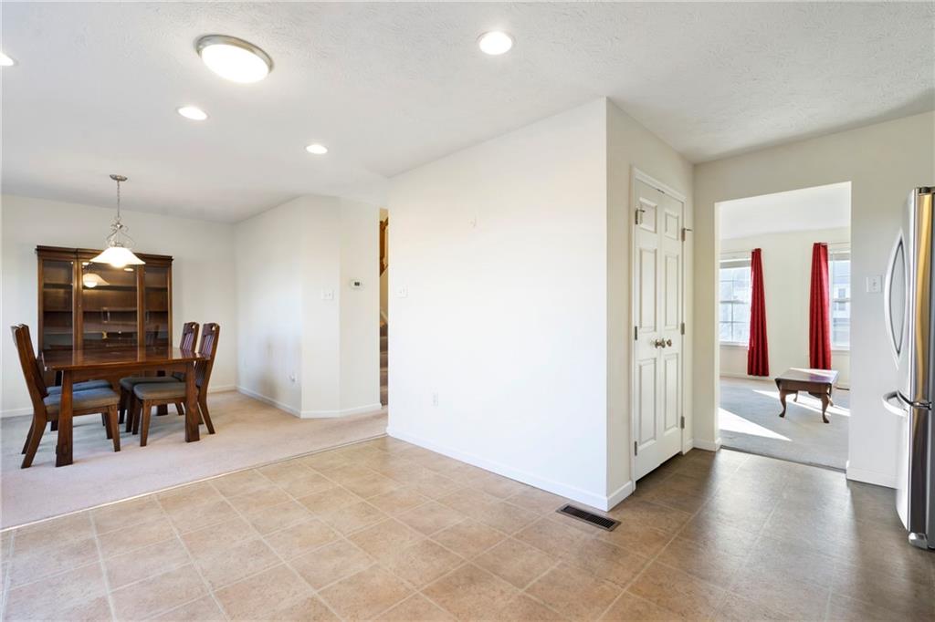 242 Maple Ridge Drive Canonsburg, PA 15317 - Photo 16 of 41 Gallery Image 16