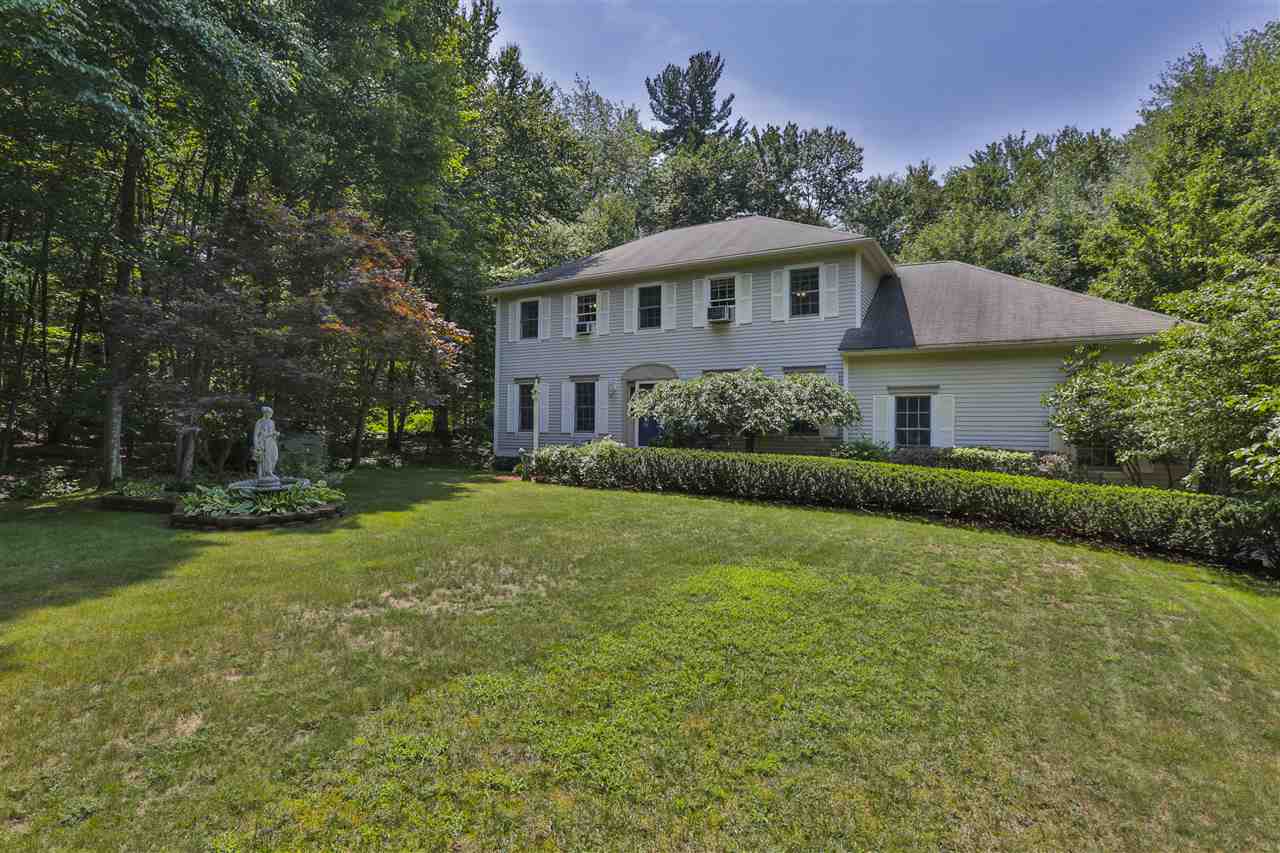 3 Hunters Road Bedford, NH 03110 - Photo 2 of 38 Gallery Image 2