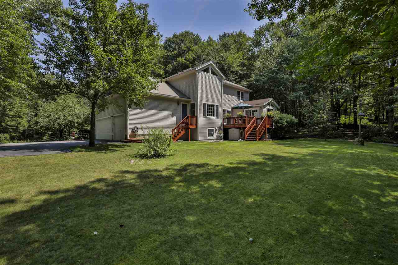 3 Hunters Road Bedford, NH 03110 - Photo 4 of 38 Gallery Image 4