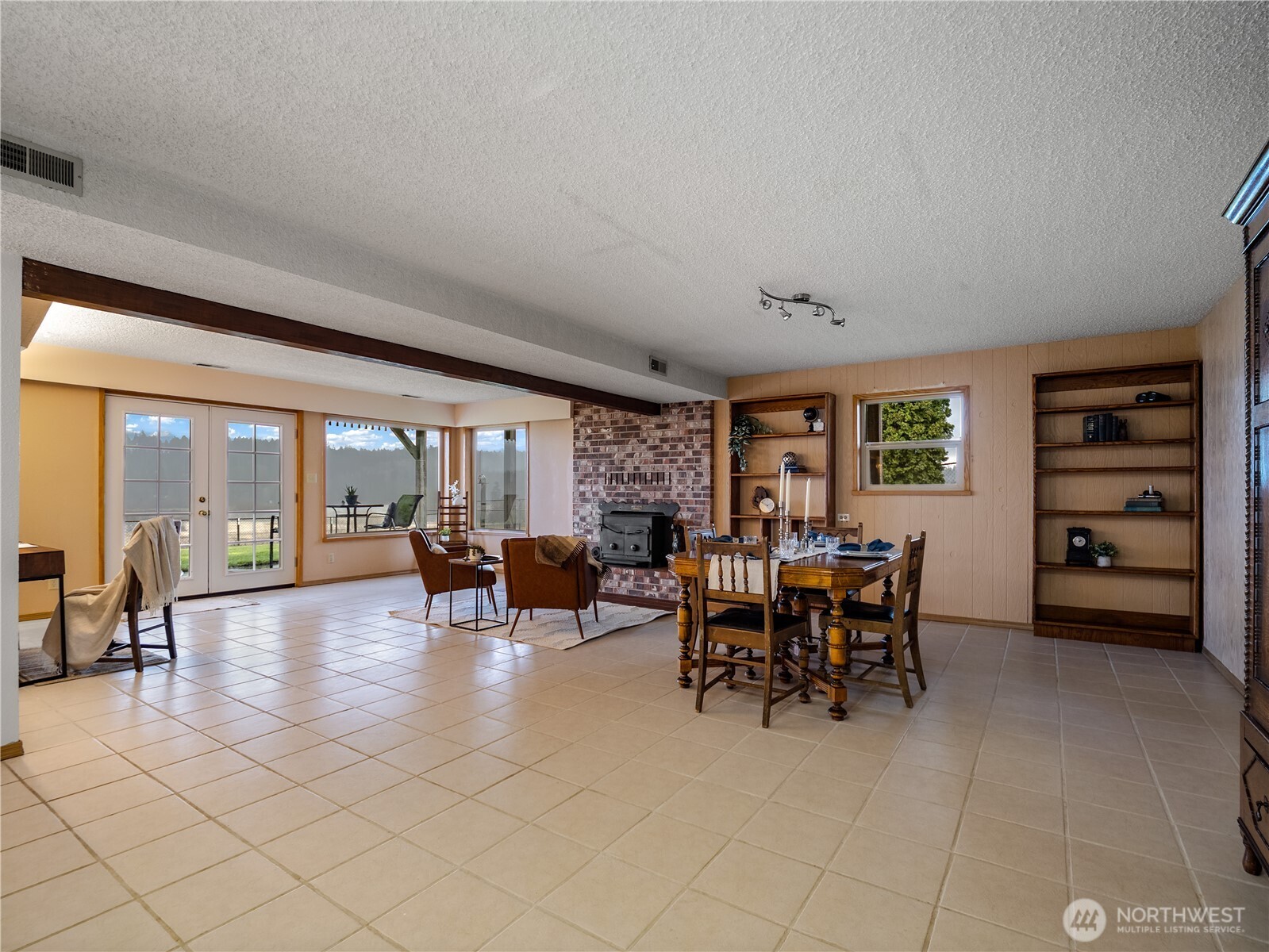7693 Sidney Road Southwest Port Orchard, WA 98367 - Photo 22 of 40 Gallery Image 22