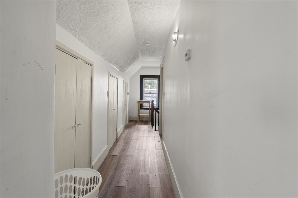 87 Hamilton Street Boston, MA 02125 - Photo 33 of 39