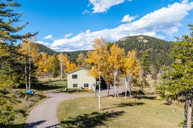 a view of a basketball court