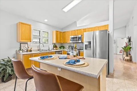 $970,000 | 94-1012 Kuhao Street, Waipahu, HI 96797