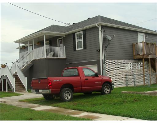 3917 Mumphrey Road Chalmette, LA 70043 - Photo 2 of 24 Gallery Image 2