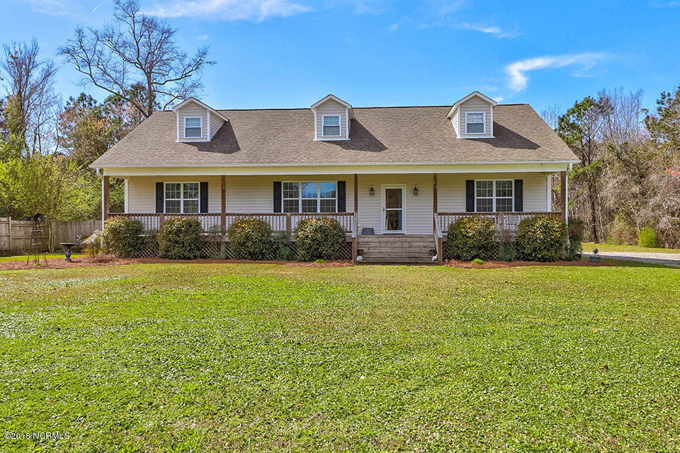 575 Hoover Road Hampstead, NC 28443 - Photo 1 of 36 IMG_5436_7_8