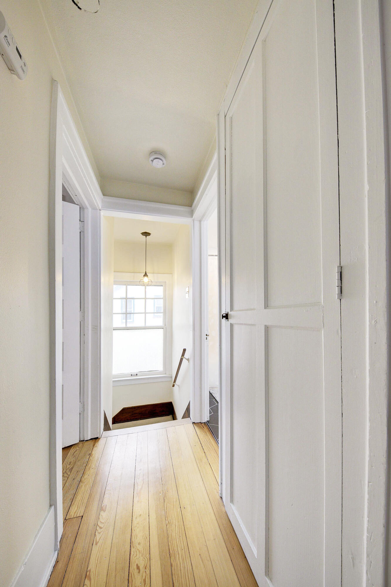 809 Sycamore Place Ann Arbor, MI 48104 - Photo 23 of 64 Upstairs hall