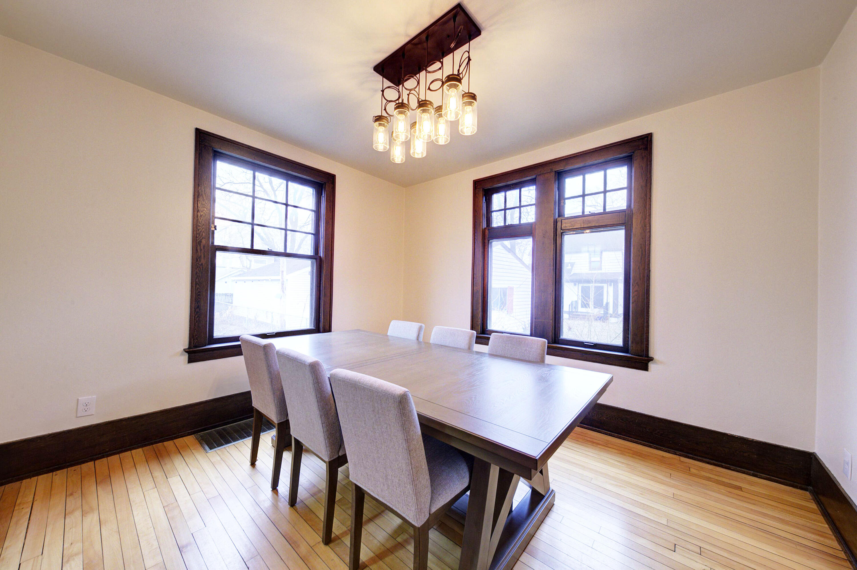 809 Sycamore Place Ann Arbor, MI 48104 - Photo 35 of 64 Dining room