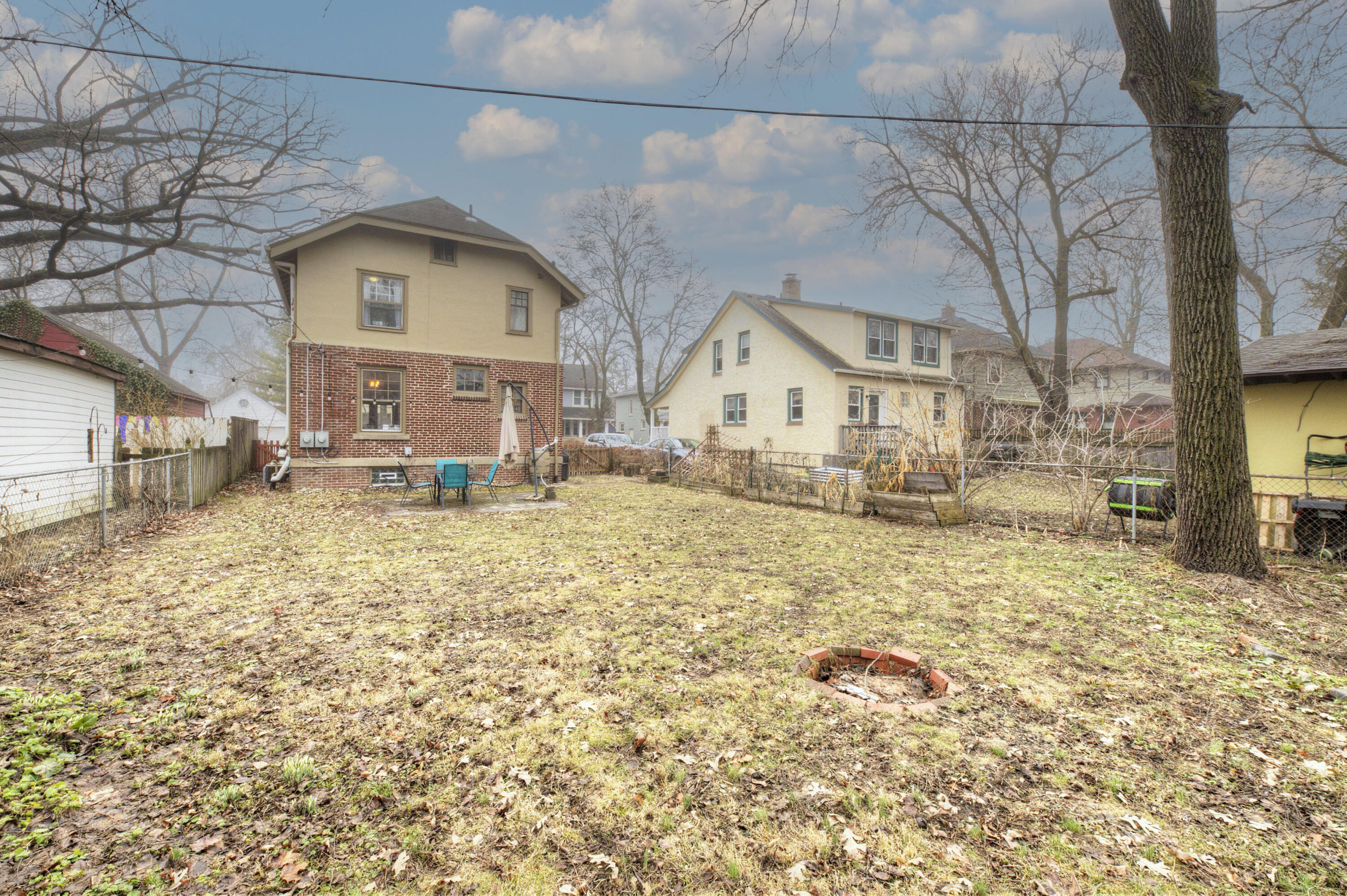809 Sycamore Place Ann Arbor, MI 48104 - Photo 58 of 64 Backyard