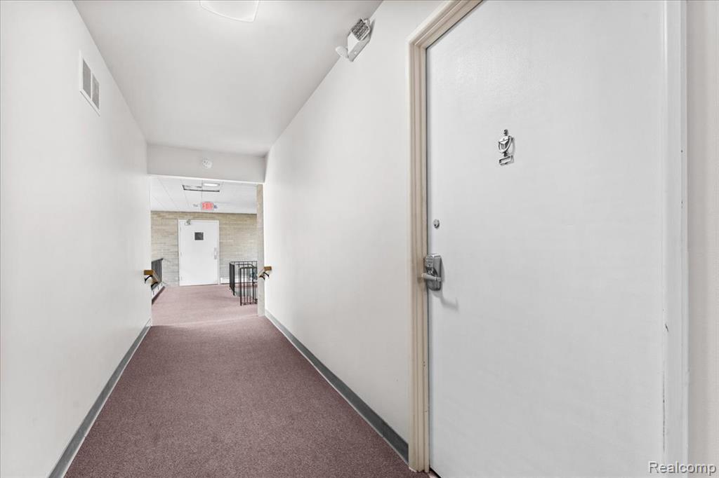 1545 Cherboneau Place, Unit 41 Detroit, MI 48207 - Photo 10 of 21