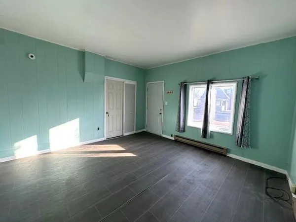 $117,900 | 305 South 8th Street, Montevideo, MN 56265