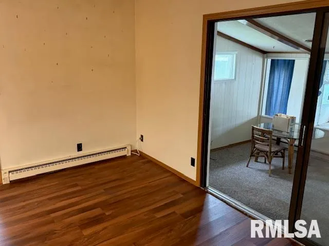 $140,000 | 84 South New Thompson Lake Road, Carbondale, IL 62901