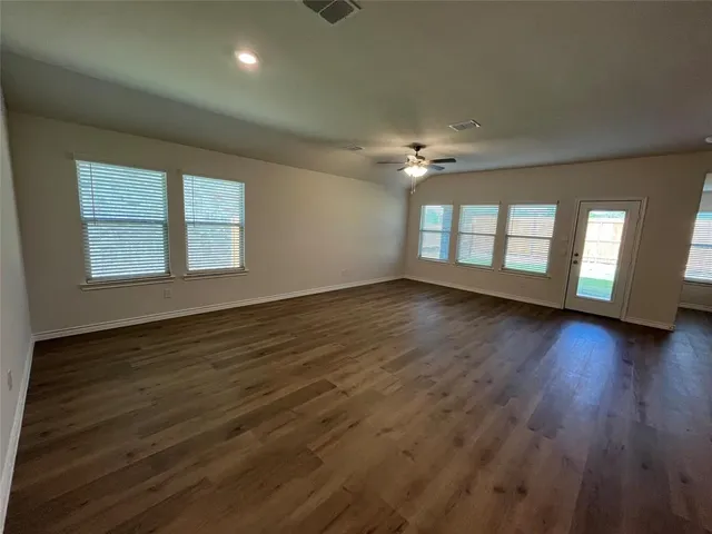 $2,450 | 2039 Liberty Crossing Avenue, Royse City, TX 75189