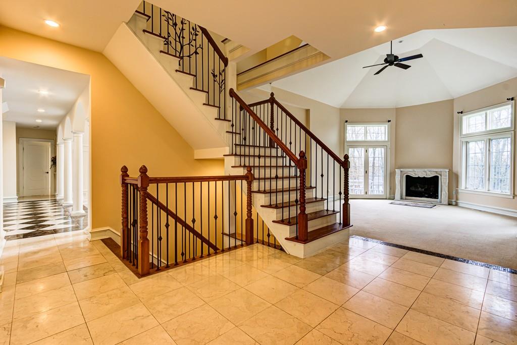 26 Coachman Ridge Road Shrewsbury, MA 01545 - Photo 13 of 42 Gallery Image 13
