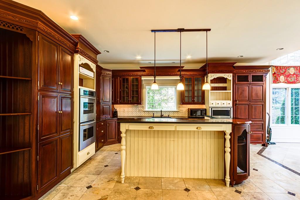 26 Coachman Ridge Road Shrewsbury, MA 01545 - Photo 16 of 42 Gallery Image 16