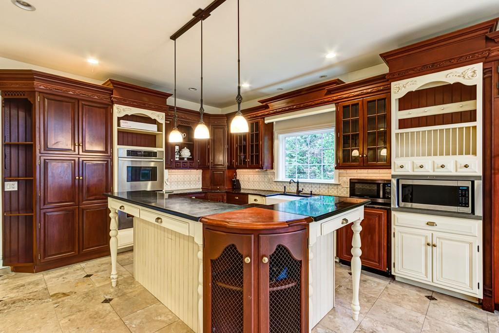 26 Coachman Ridge Road Shrewsbury, MA 01545 - Photo 19 of 42 Gallery Image 19