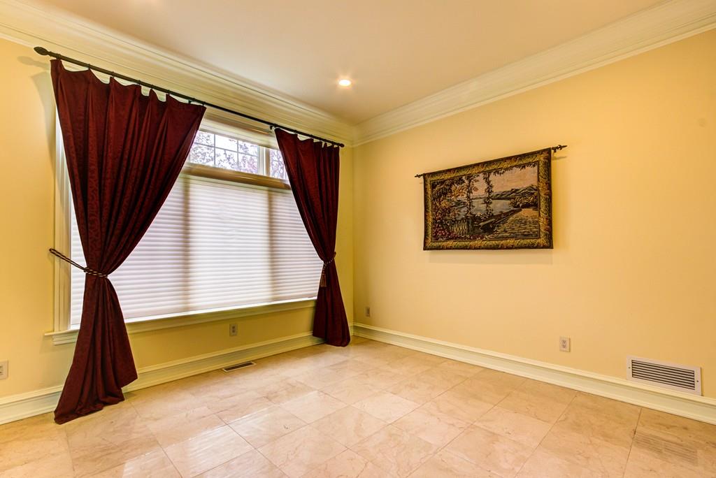 26 Coachman Ridge Road Shrewsbury, MA 01545 - Photo 10 of 42 Gallery Image 10