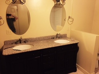 3911 Merioneth Drive Crete, IL 60417 - Photo 18 of 19 a bathroom with a double vanity sink and a mirror