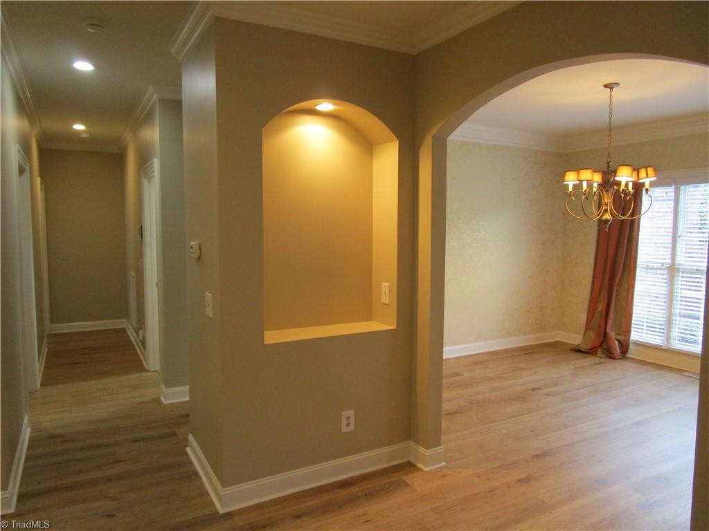 2320 Addison Boulevard High Point, NC 27262 - Photo 11 of 40 Alcove/Dining Room view