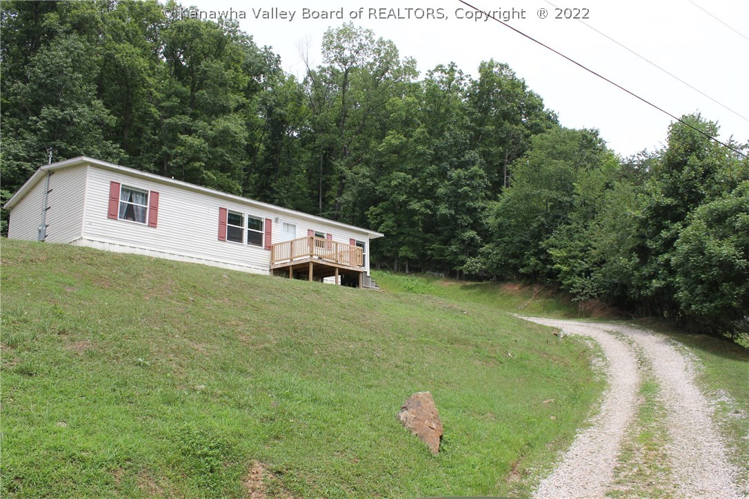 615 Hope Acres Road Elkview, WV 25071 - Photo 27 of 27 Gallery Image 27