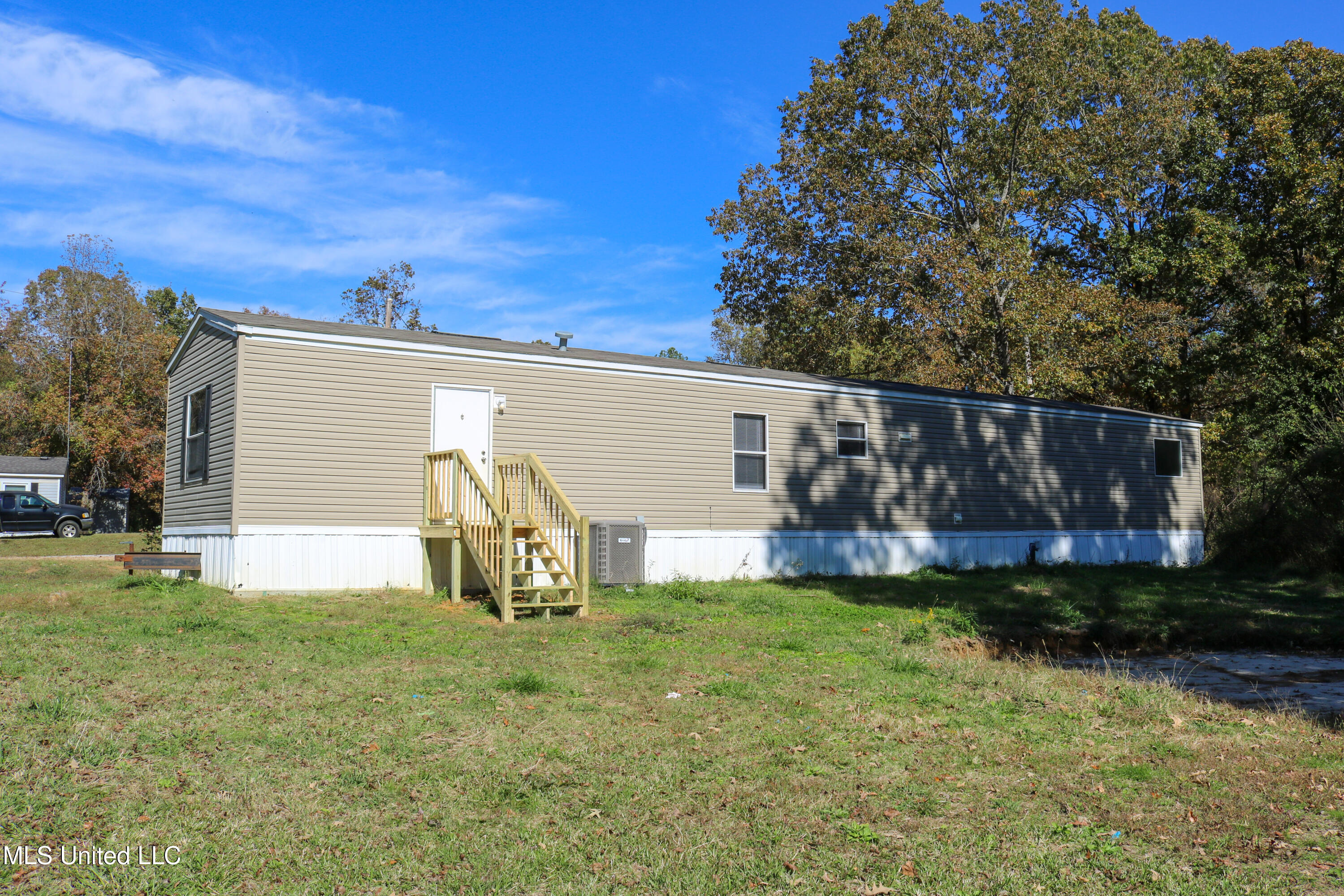 661 County Road 424 Ripley, MS 38663 - Photo 3 of 23 661 CR 424-03