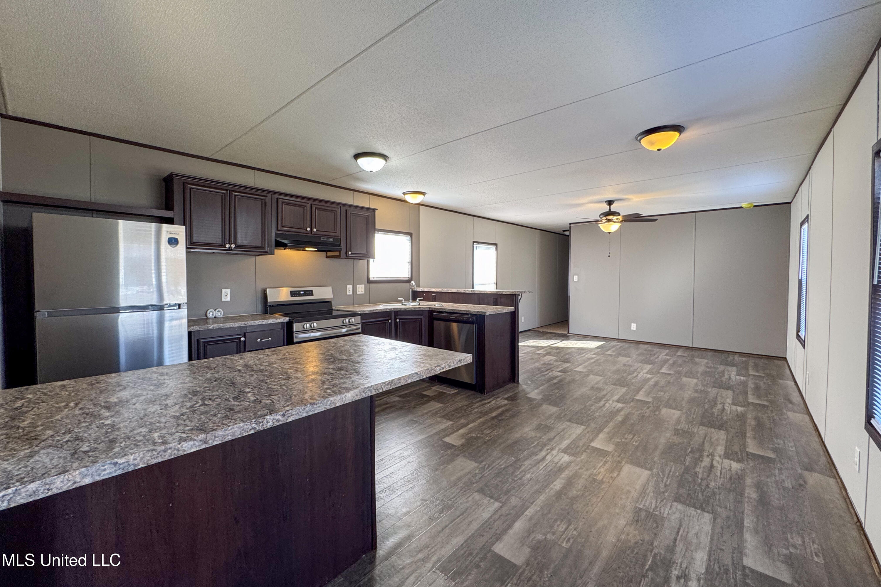 661 County Road 424 Ripley, MS 38663 - Photo 5 of 24 661 CR 424, Ripley, MS-1