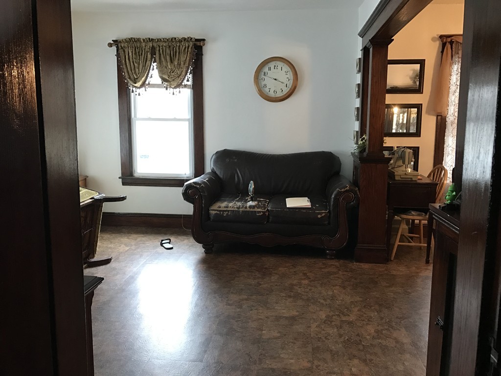 18-20 Governor Street Springfield, MA 01104 - Photo 6 of 21 Gallery Image 6