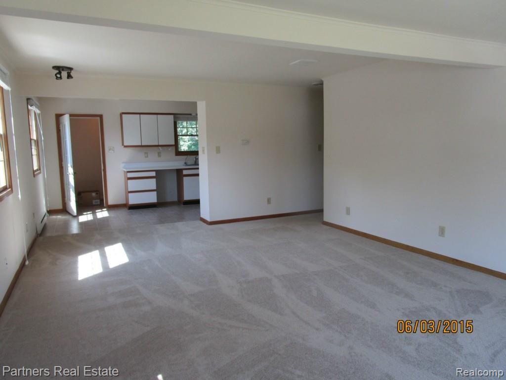 3529 Rush Lake Road Pinckney, MI 48169 - Photo 12 of 12 Open Floor Plan.jpg